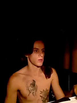 Snapshot of monroedelrey chatting on February 15, 7:51 am monroedelrey online show from February 15, 7:51 am