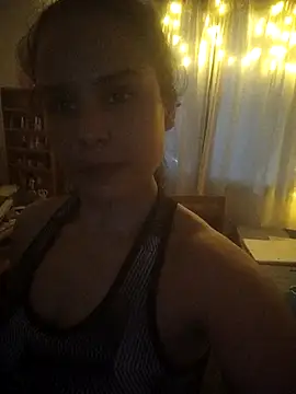 Snapshot of Arisbet333 chatting on October 1, 11:33 pm Arisbet333 online show from October 1, 11:33 pm