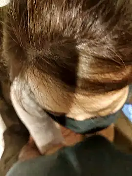 Snapshot of aska1986 chatting on December 14, 12:21 pm aska1986 online show from December 14, 12:21 pm