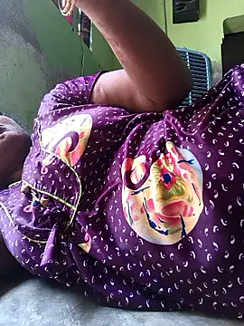 Tamilselviroja- online show from April 16, 7:09 am