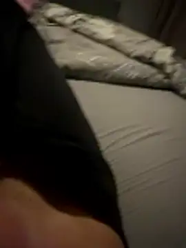 heet1998 online show from January 10, 5:37 pm