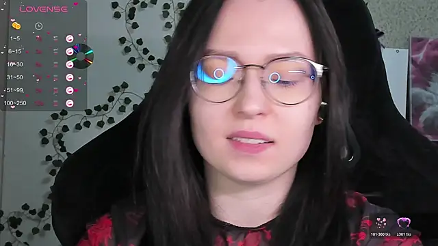 Snapshot of power_robynn chatting on February 24, 3:21 pm power robynn online show from February 24, 3:21 pm