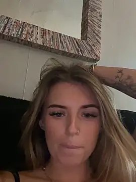 EllieEllxx online show from October 11, 12:26 pm