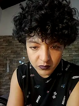 Snapshot of MysterySexx chatting on July 12, 8:11 pm MysterySexx online show from July 12, 8:11 pm