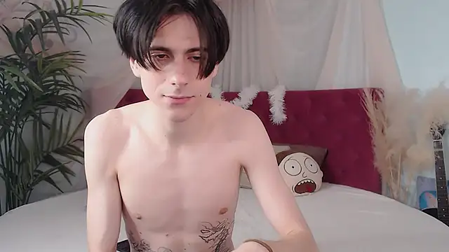 Ellis Rin online show from October 29, 9:27 pm