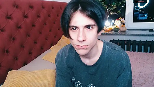 Ellis Rin online show from November 23, 6:41 pm