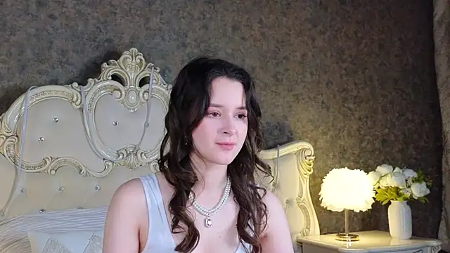 Snapshot of EvaSwen chatting on October 25, 9:42 pm EvaSwen online show from October 25, 9:42 pm