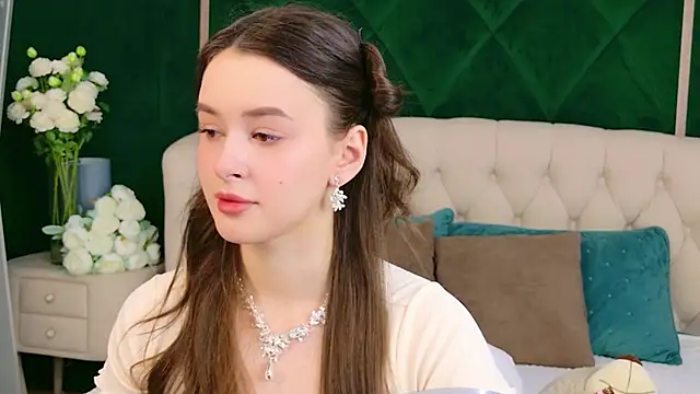 EvaSwen online show from April 15, 5:58 am