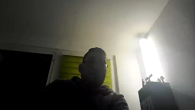 stivi2526 online show from October 19, 8:20 pm