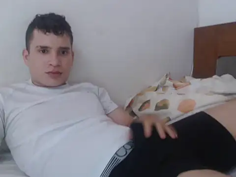 Alexhot2026 online show from October 6, 2:58 pm