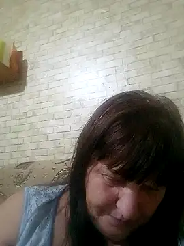 Apeesynka55211 online show from October 12, 7:02 pm