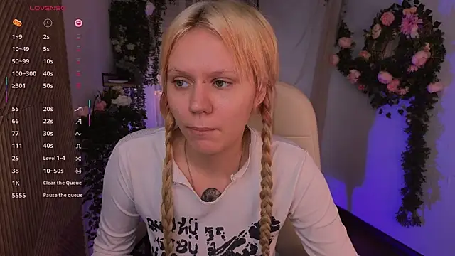 kitten murray  online show from November 9, 5:28 am