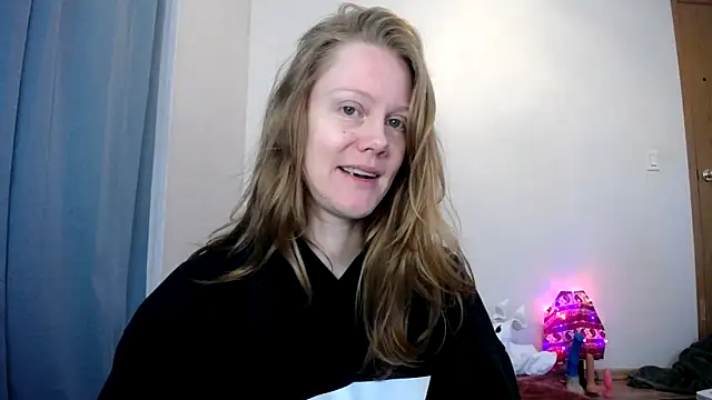 naughtyfox89 online show from October 16, 4:30 pm