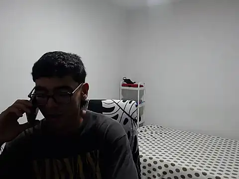 candyhunter online show from March 7, 3:03 am