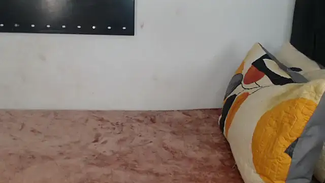 Black-RoseX online show from October 24, 3:30 pm