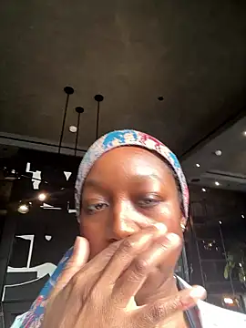 tia   fox online show from January 18, 2:32 pm