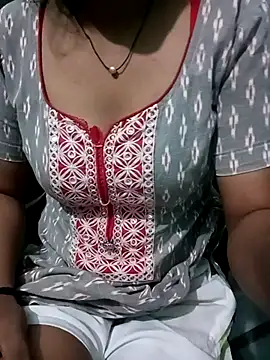 Snapshot of Pihu-56 chatting on November 5, 2:22 am Pihu-56 online show from November 5, 2:22 am