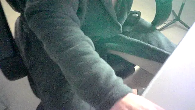 nobby2012 online show from April 12, 4:01 pm