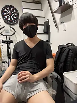 Snapshot of mikan_kun_st chatting on May 1, 11:15 am mikan kun st online show from May 1, 11:15 am