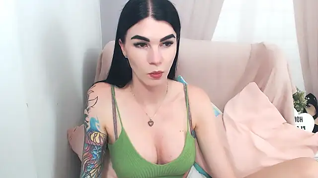 Snapshot of SofiiaBeauty chatting on June 12, 7:13 pm SofiiaBeauty online show from June 12, 7:13 pm