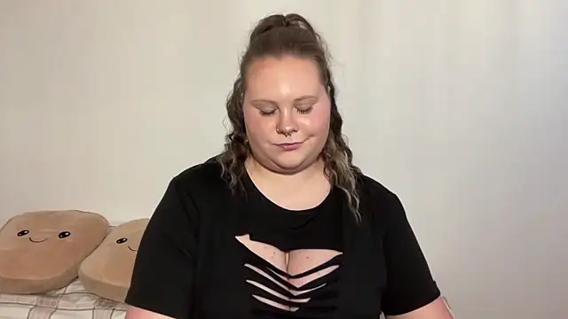 BriannaFlirty online show from November 7, 1:22 pm