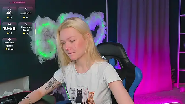 Callista a online show from December 22, 2:52 am