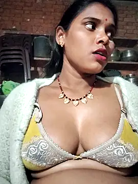 Katrina kaif143 online show from February 1, 11:31 am