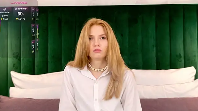 MelissaLiss online show from November 19, 2:17 pm