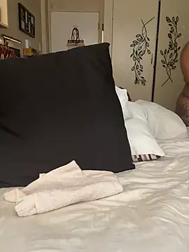 CynnxxxBarb online show from February 4, 6:19 am