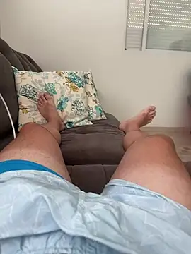 Snapshot of luizrgg chatting on February 22, 5:11 pm luizrgg online show from February 22, 5:11 pm