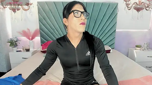 Snapshot of lapitti chatting on January 19, 2:32 pm lapitti online show from January 19, 2:32 pm