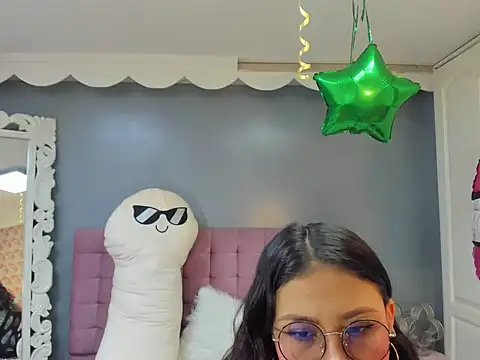 Snapshot of lola_cook chatting on October 2, 1:40 pm lola cook online show from October 2, 1:40 pm