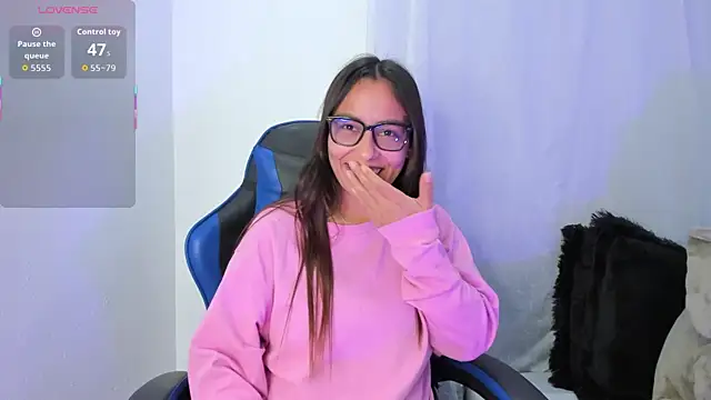 aleaa x online show from October 22, 1:06 am