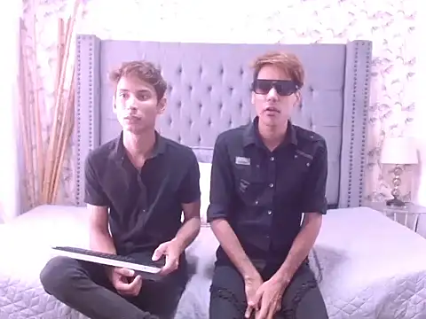 fuck seduction online show from November 3, 6:31 pm