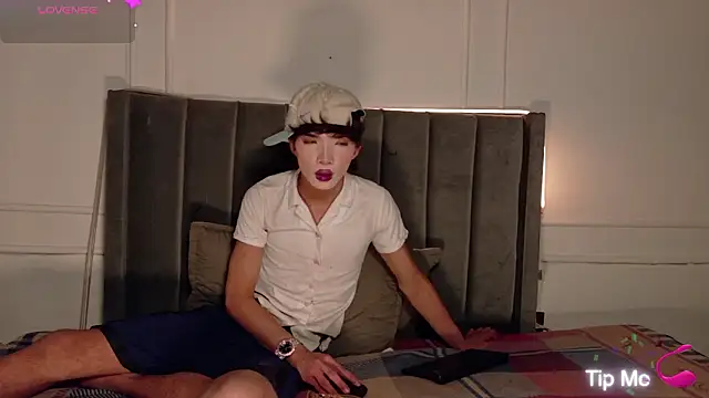 luxuryheaven 8 online show from February 16, 9:33 pm