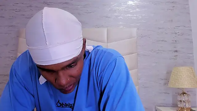 jax black online show from November 13, 7:02 pm