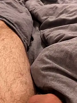 Snapshot of Amateur_Callboy chatting on October 17, 5:26 pm Amateur Callboy online show from October 17, 5:26 pm