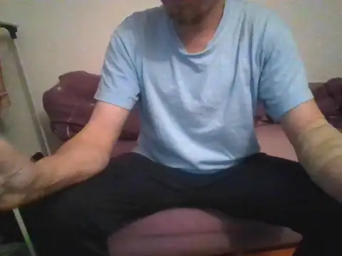 honzinka83 online show from November 15, 4:58 pm