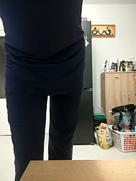 honzinka83 online show from December 20, 5:20 pm