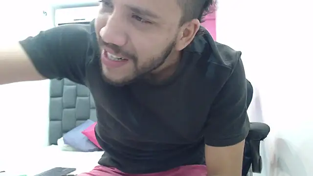 Juan FelipeX01 online show from October 22, 3:23 pm