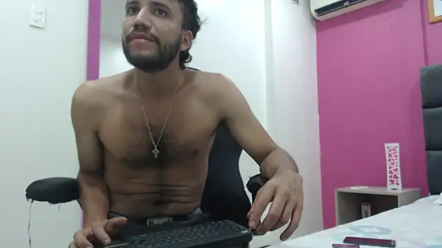 Juan FelipeX01 online show from October 29, 3:14 pm