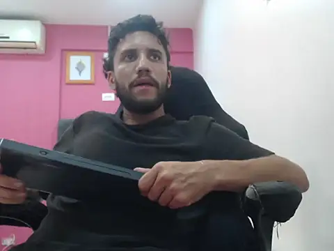 Juan FelipeX01 online show from December 14, 12:38 am