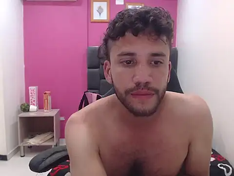 Juan FelipeX01 online show from March 11, 2:17 am