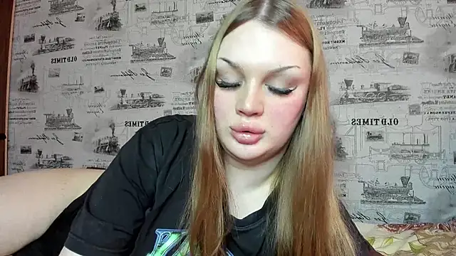 sashadeliii online show from May 1, 9:14 am