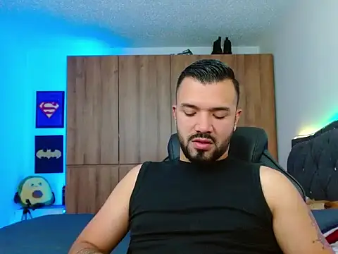 mathewv  online show from November 17, 3:01 am