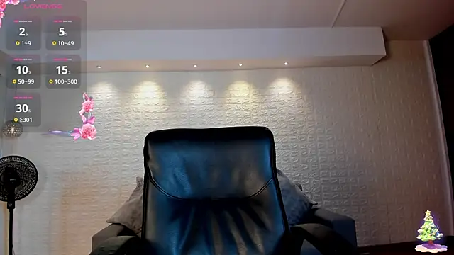 VenusCooper online show from December 18, 8:48 pm