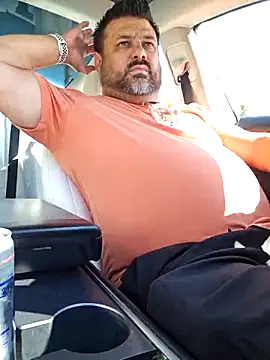 Roddog18 online show from March 29, 5:02 pm