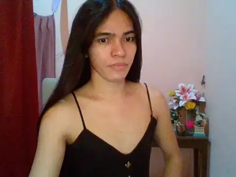 Snapshot of sweet_yummy69 chatting on February 11, 10:37 pm sweet yummy69 online show from February 11, 10:37 pm