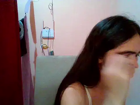 sweet yummy69 online show from March 2, 10:38 pm