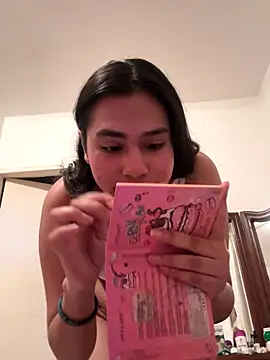 Snapshot of Brianna_bunny05 chatting on October 16, 3:18 am Brianna bunny05 online show from October 16, 3:18 am